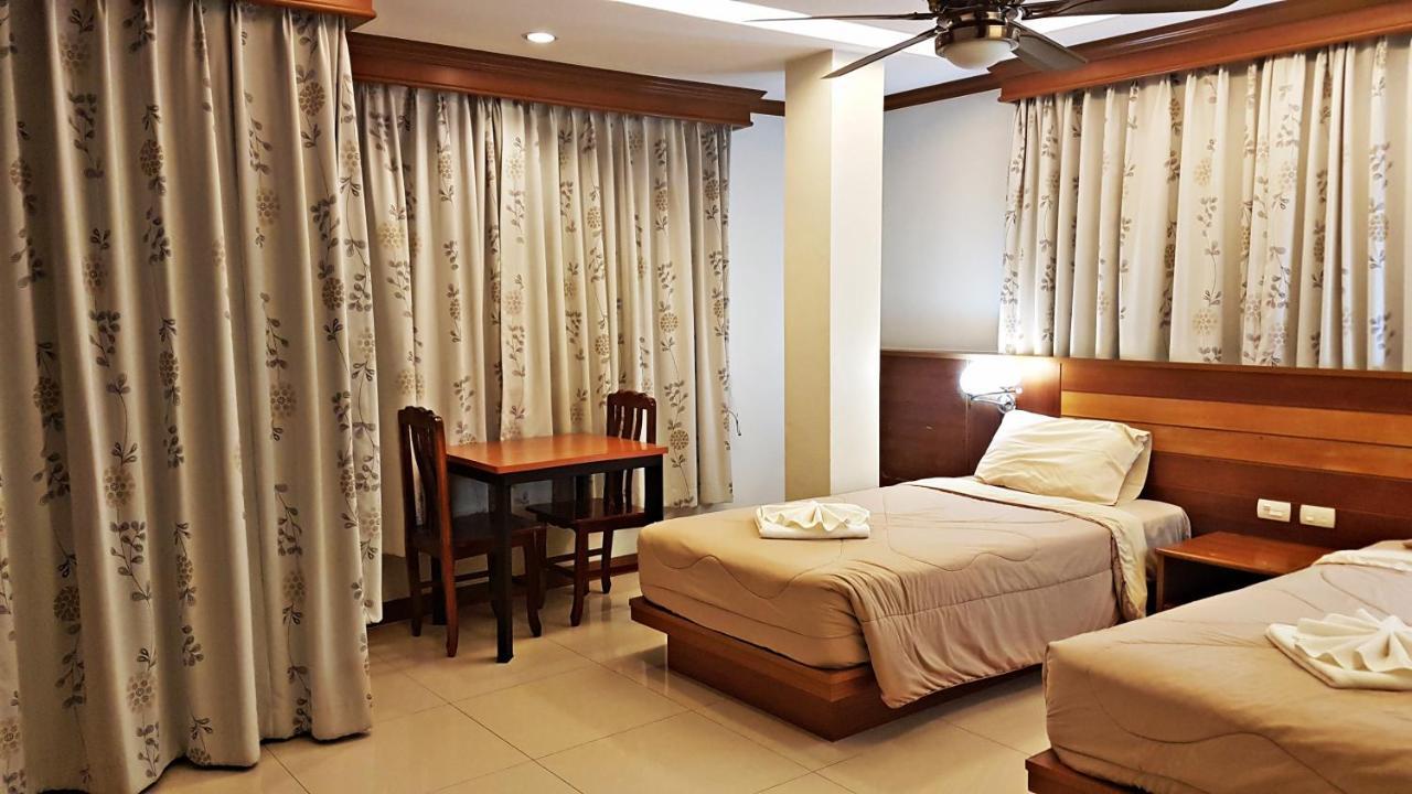 โรงแรม กรีนฮาร์เบอร์ เซอร์วิส อพาร์ทเมนท์ Patong