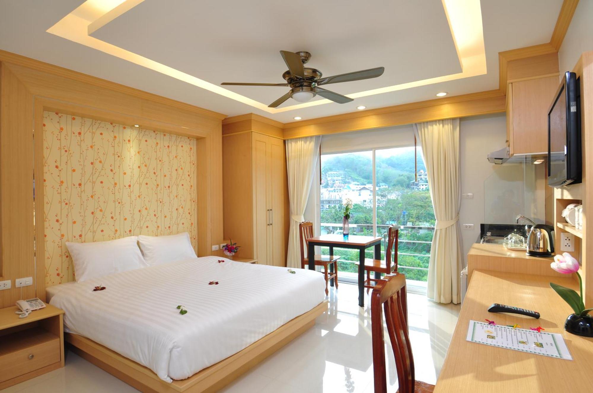 โรงแรม กรีนฮาร์เบอร์ เซอร์วิส อพาร์ทเมนท์ 3*
