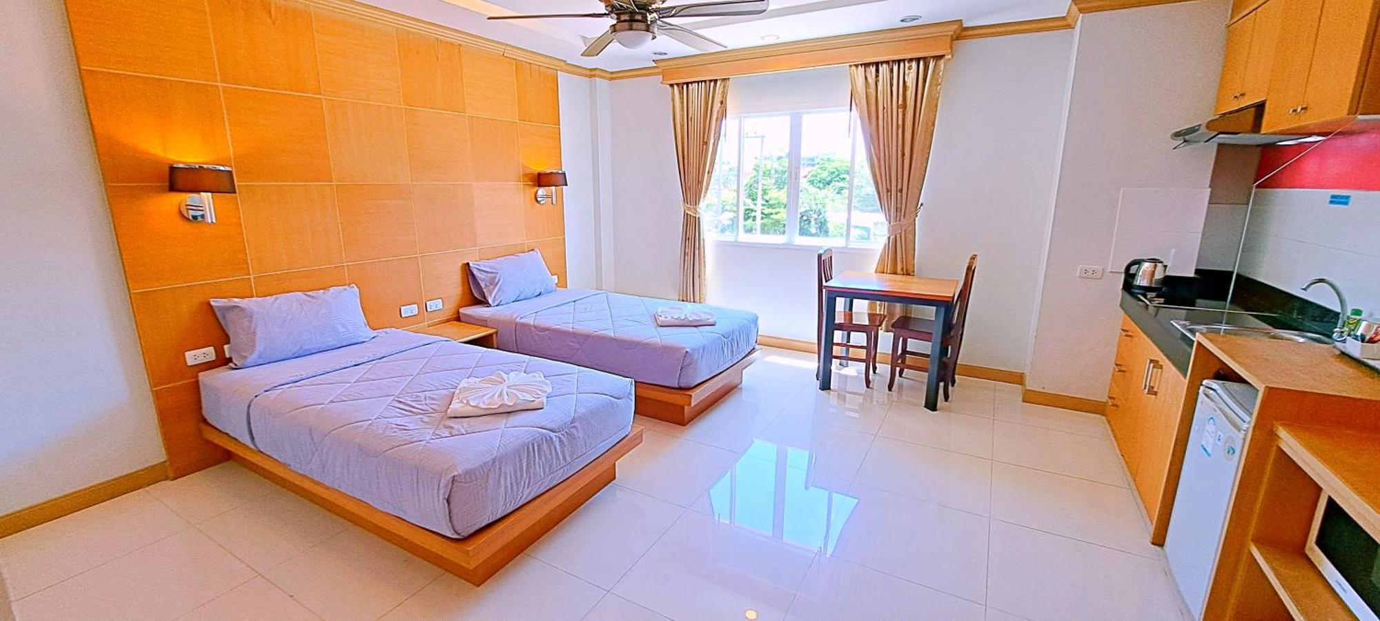 กรีนฮาร์เบอร์ เซอร์วิส อพาร์ทเมนท์ Patong
