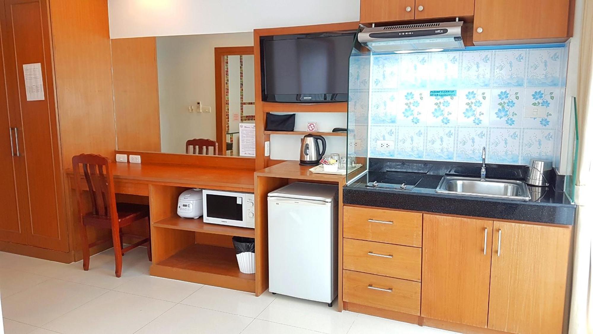 กรีนฮาร์เบอร์ เซอร์วิส อพาร์ทเมนท์ โรงแรม 3*